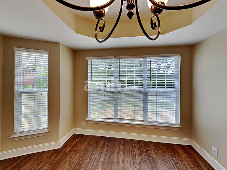 6728 Autumn Oaks Dr — Photo 8