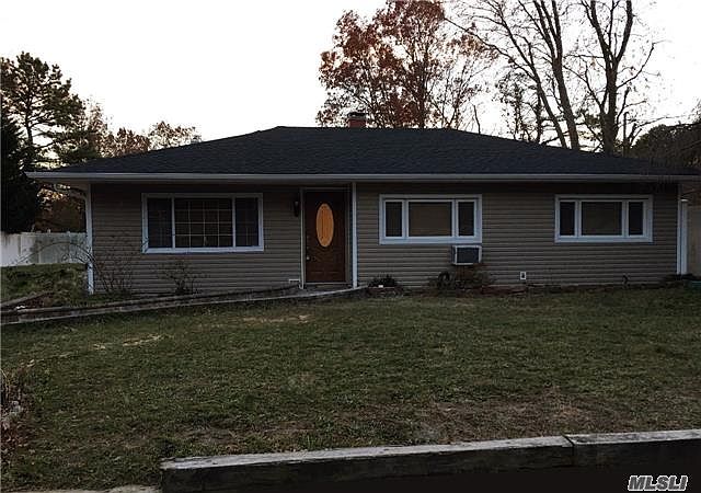 1st image of 206 Martha Ave