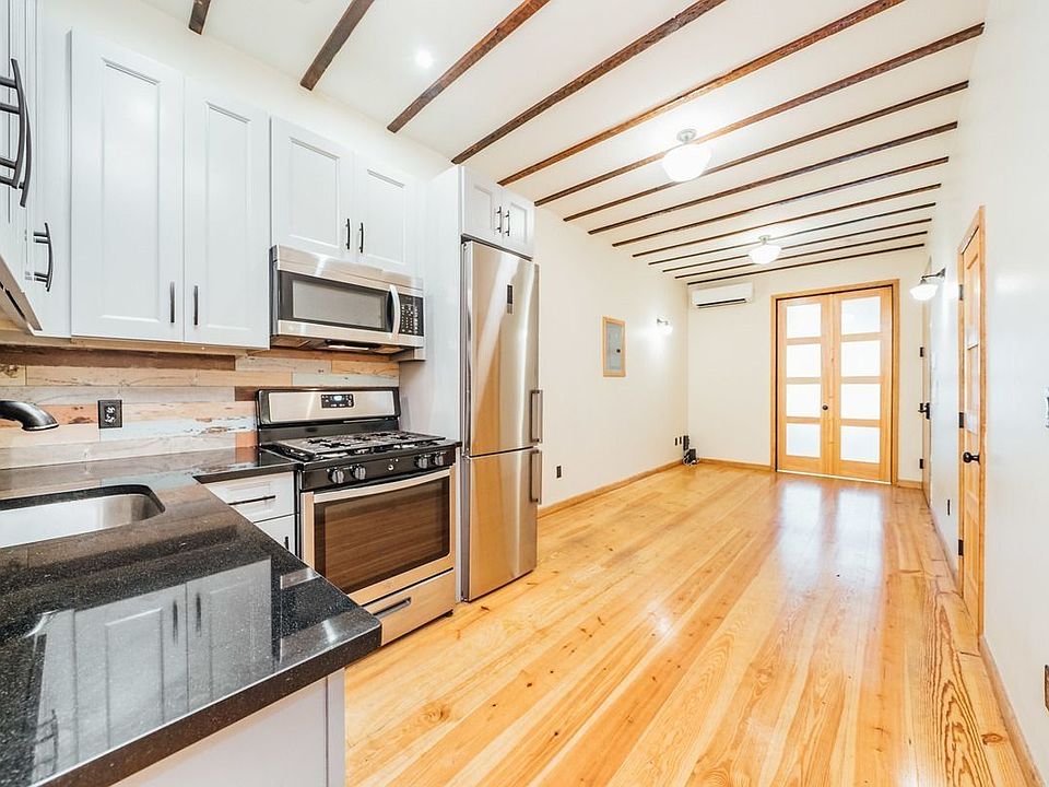 1st image of 212 Starr St #2C
