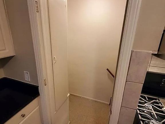 4th image of 23851 Scotia Rd