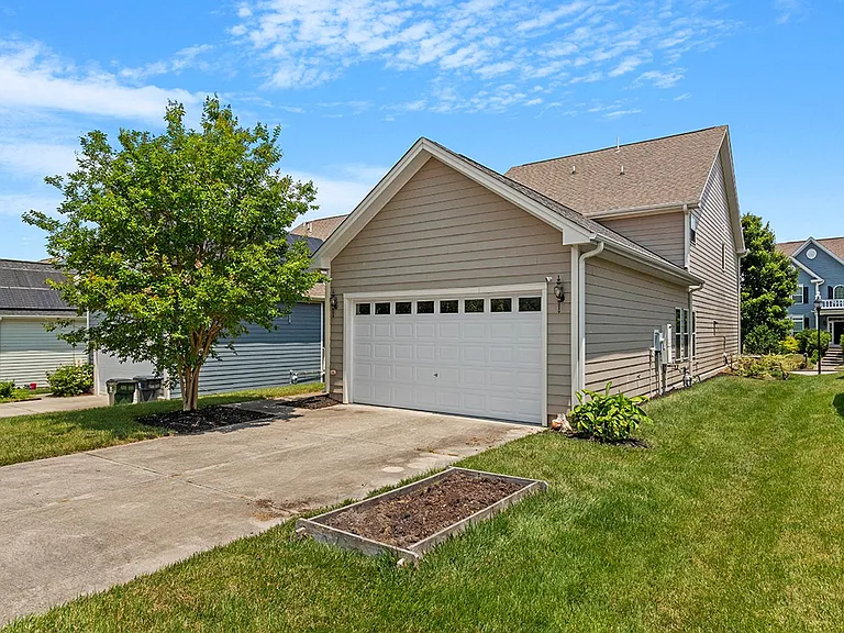 1121 Survada Ln — Photo 31