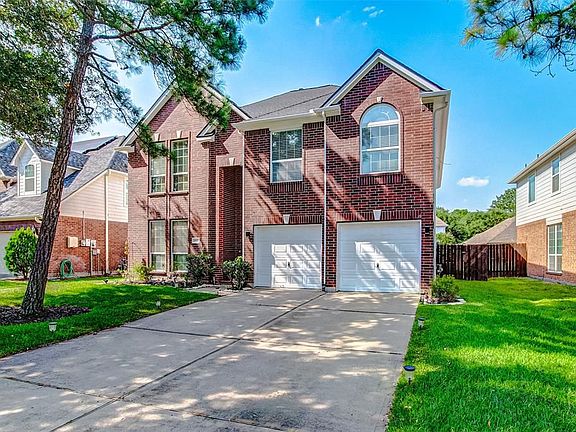 2nd image of 24622 Queensfield Ct