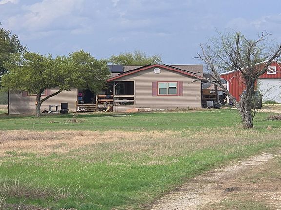 2nd image of 1189 Ben Milam Rd