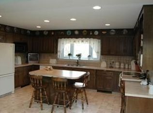 2040 Portzer Rd, Quakertown, PA 18951