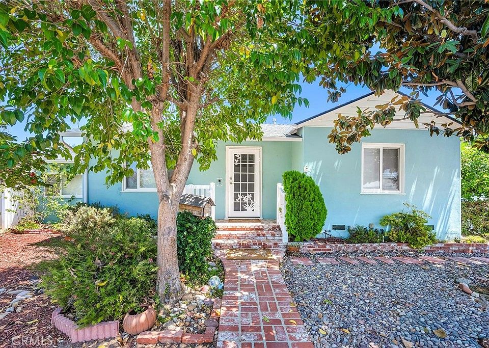 1st image of 5834 Shoshone Ave