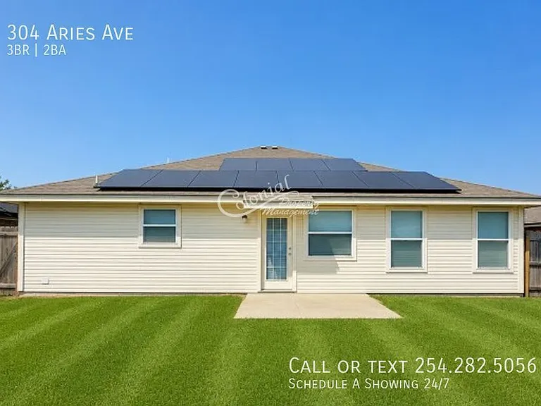 304 Aries Ave — Photo 2