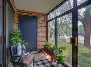 325 S Yellowstone Dr APT 130, Madison, WI 53705