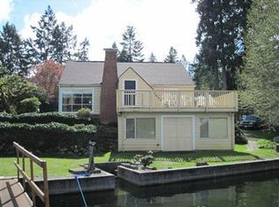 1196 E Island Lake Dr, Shelton, WA 98584