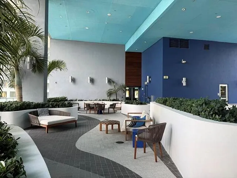1300 Brickell Bay Dr #2105 — Photo 32