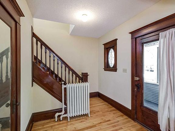 4th image of 397 Herschel St