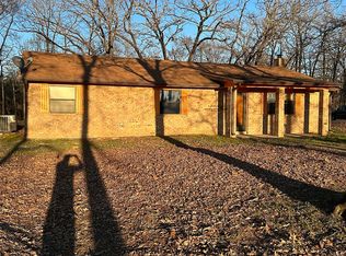 3016 S Bentley Rd, Atoka, OK 74525