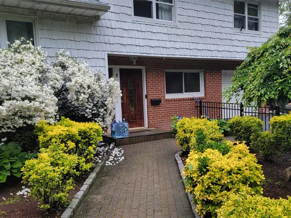 1 Cheshire Lane, Yonkers, NY 10710