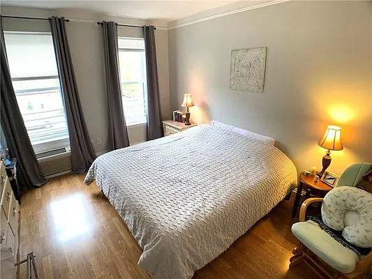 Sold by Remax Edge | media 28