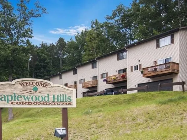 3944 Emily Ln, Traverse City, MI 49686