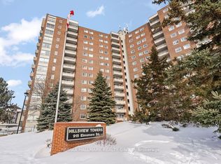 915 Elmsmere Rd #502, Ottawa, ON K1J8H8