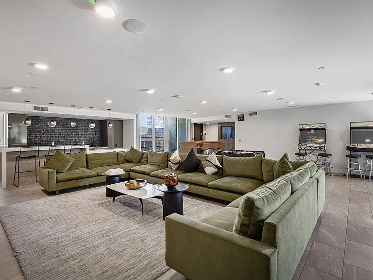 Fusion Hollywood - Clubhouse