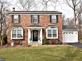 209 Twining Rd, Lansdale, PA 19446