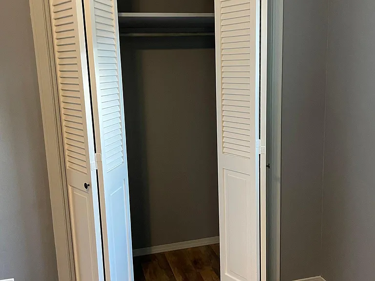 2060 Austin Dr — Photo 13