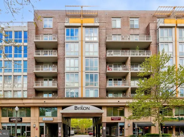 513 W Broad St APT 601, Falls Church, VA 22046