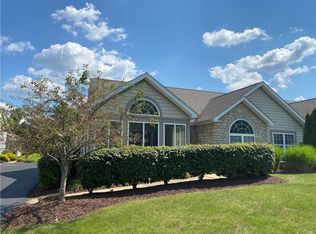 1741 Heather Heights Dr, Crescent, PA 15046