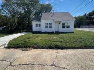 310 4th Ave SE, Ardmore, OK 73401