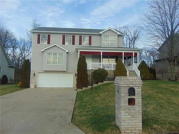 2nd image of 486 Lexington Dr