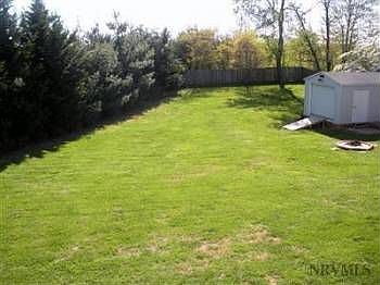 4th image of 295 S Hill Dr