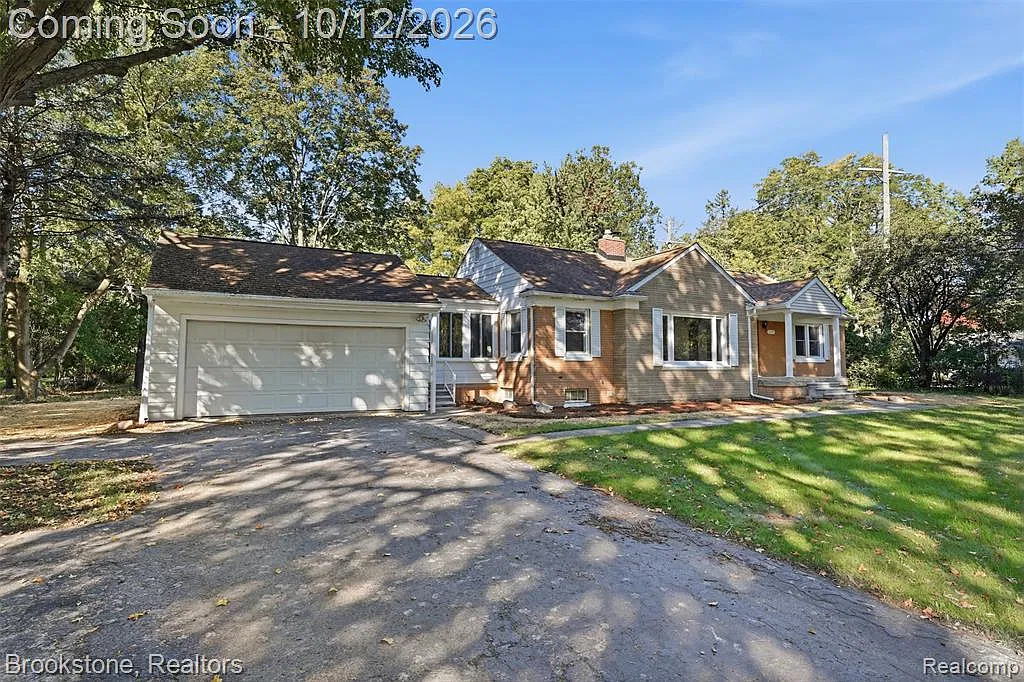 3 bed, 1.5 bath, 1288 sqft, $2,800 — Photo 2