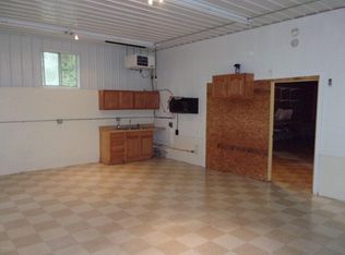518 Crest Ln, Jonesville, MI