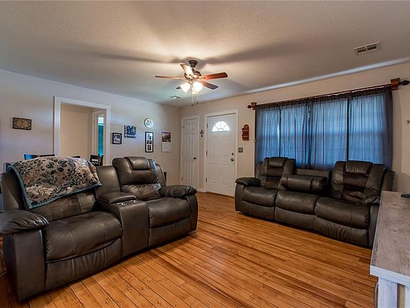4th image of 211 Marna Lynn Dr
