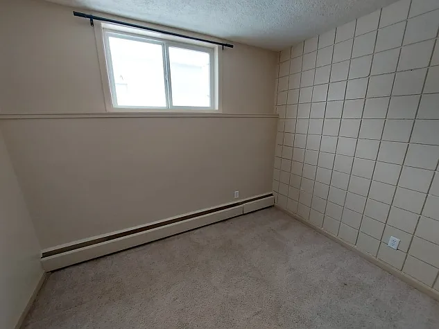Unit Available Now in Eastview! — Photo 4