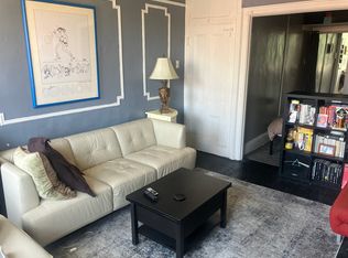 802 Grand St #3R, Brooklyn, NY 11211