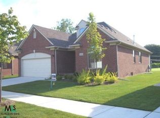 49668 Sable Creeks, Macomb, MI 48042