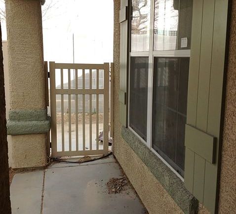 3rd image of 2524 Living Rock St