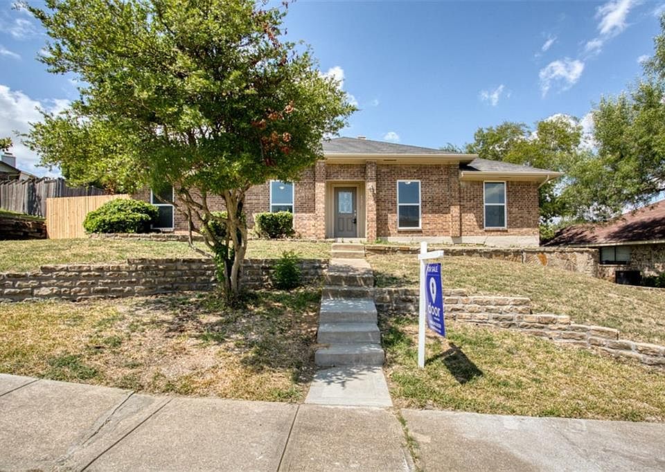 1st image of 4713 La Paz Dr