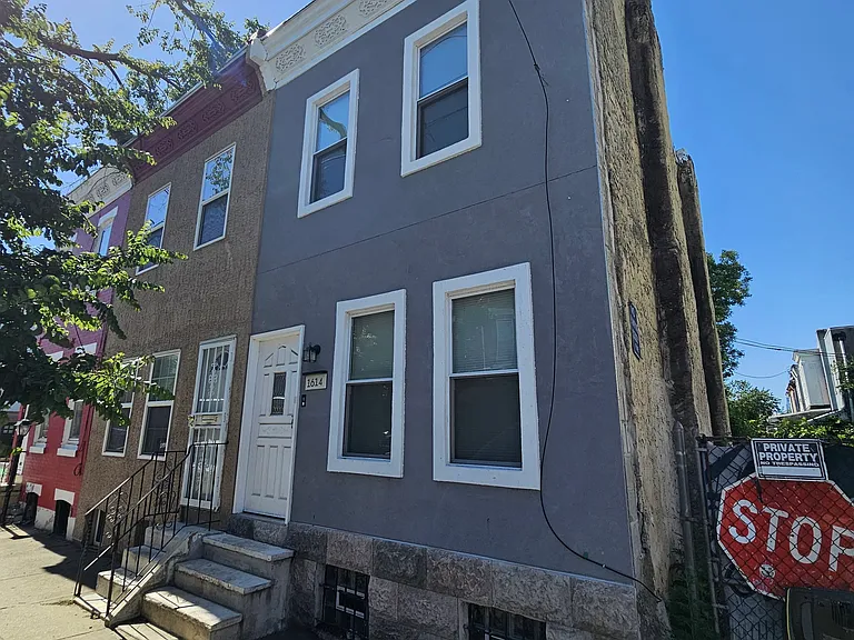 W York St — Photo 9