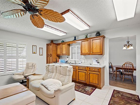 3rd image of 8010 Los Alamos Dr
