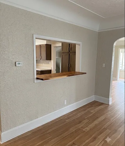 937 Howard St — Photo 15