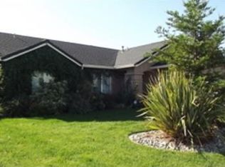 3393 Oak St, Anderson, CA 96007