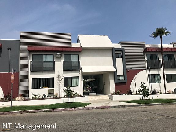 2nd image of 3510 Clarington Ave APT 8