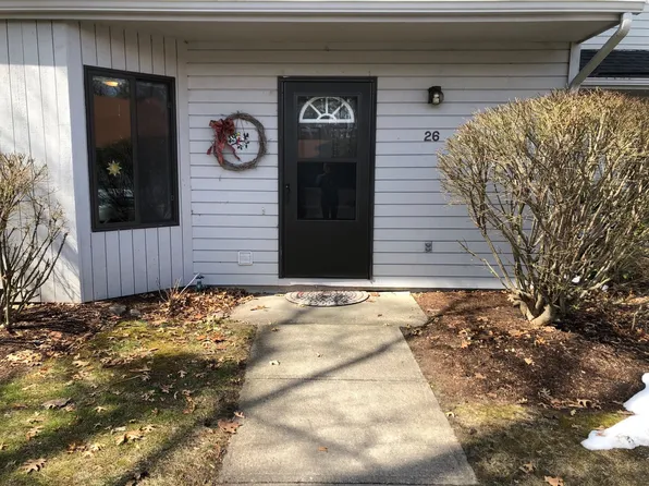 26 Chelsea Circle, South Burlington, VT 05403