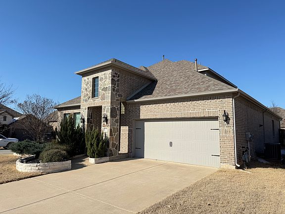 3rd image of 4136 Crowe Ln