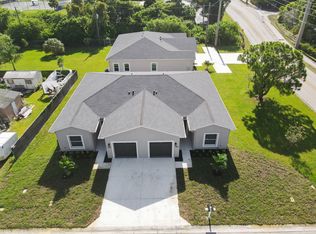 1388 NW Charlie Green Dr, Stuart, FL 34994