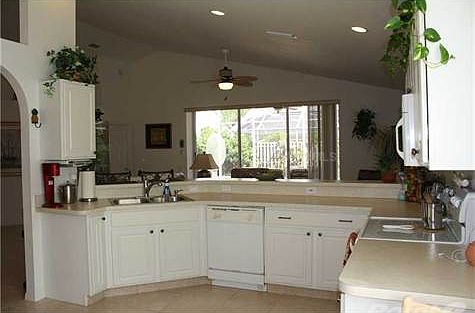 4th image of 4338 Beekman Pl
