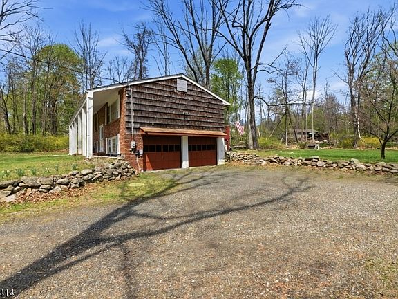 4th image of 13 Firetower Rd