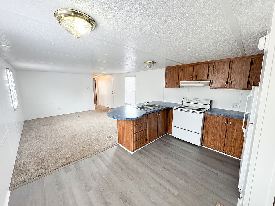 Kitchen and Living Room