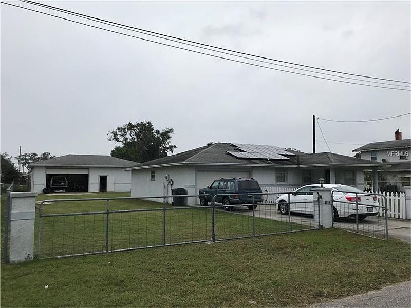 1st image of 2818 Fletcher Ave