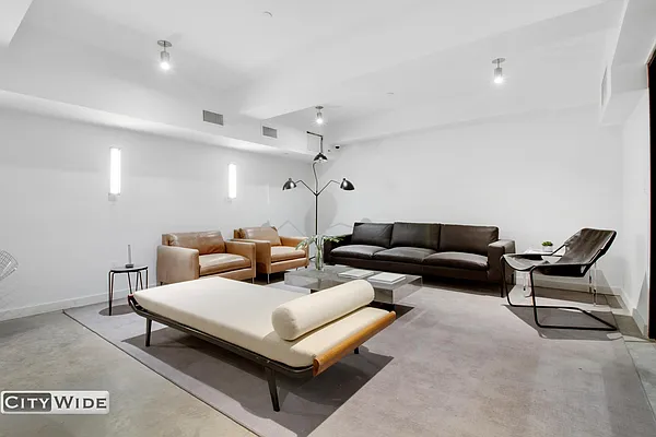 Rented by City Wide Apartments | media 11