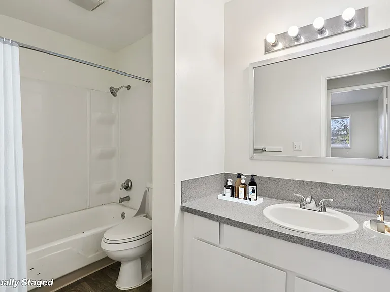 PARK PLACE APARTMENTS - YOUR HOME IS HERE! - UP TO 6 WEEKS FREE! PLUS $99 OAC MOVE-IN SPECIAL! — Photo 33