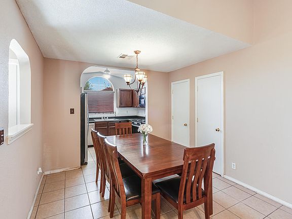 4th image of 11900 Snow Hawk Dr